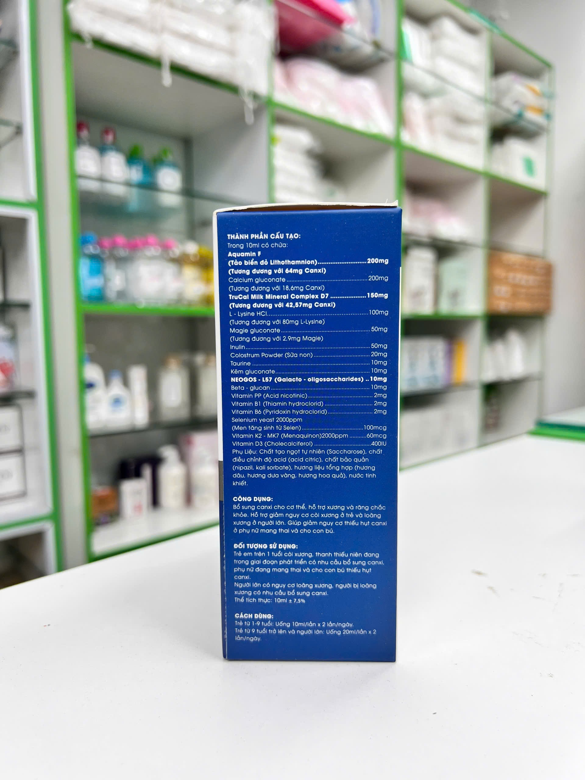 Trucal Calcium — mặt trước hộp với nhấn mạnh Vitamin D3 và công dụng xương răng